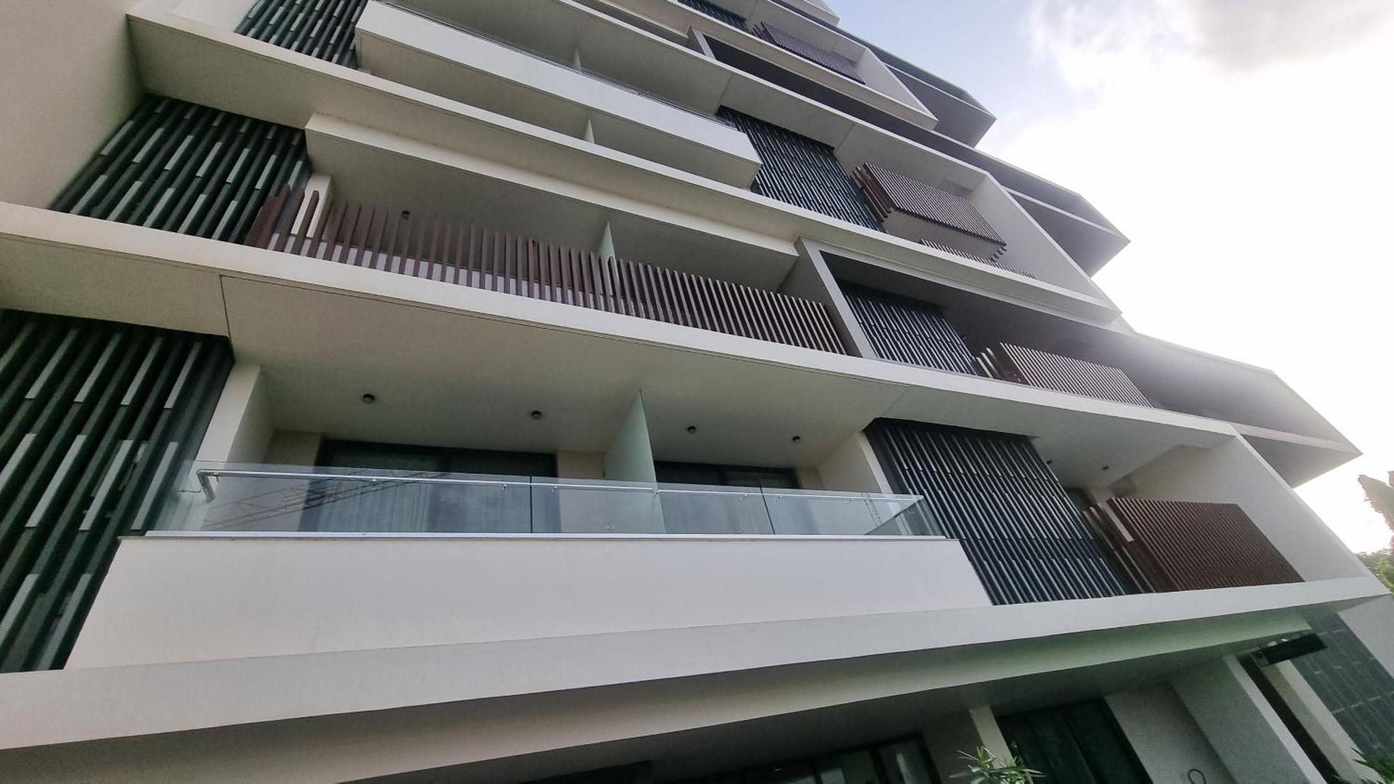 Solaris Apartments Luxury By Cozy Accra Exterior photo