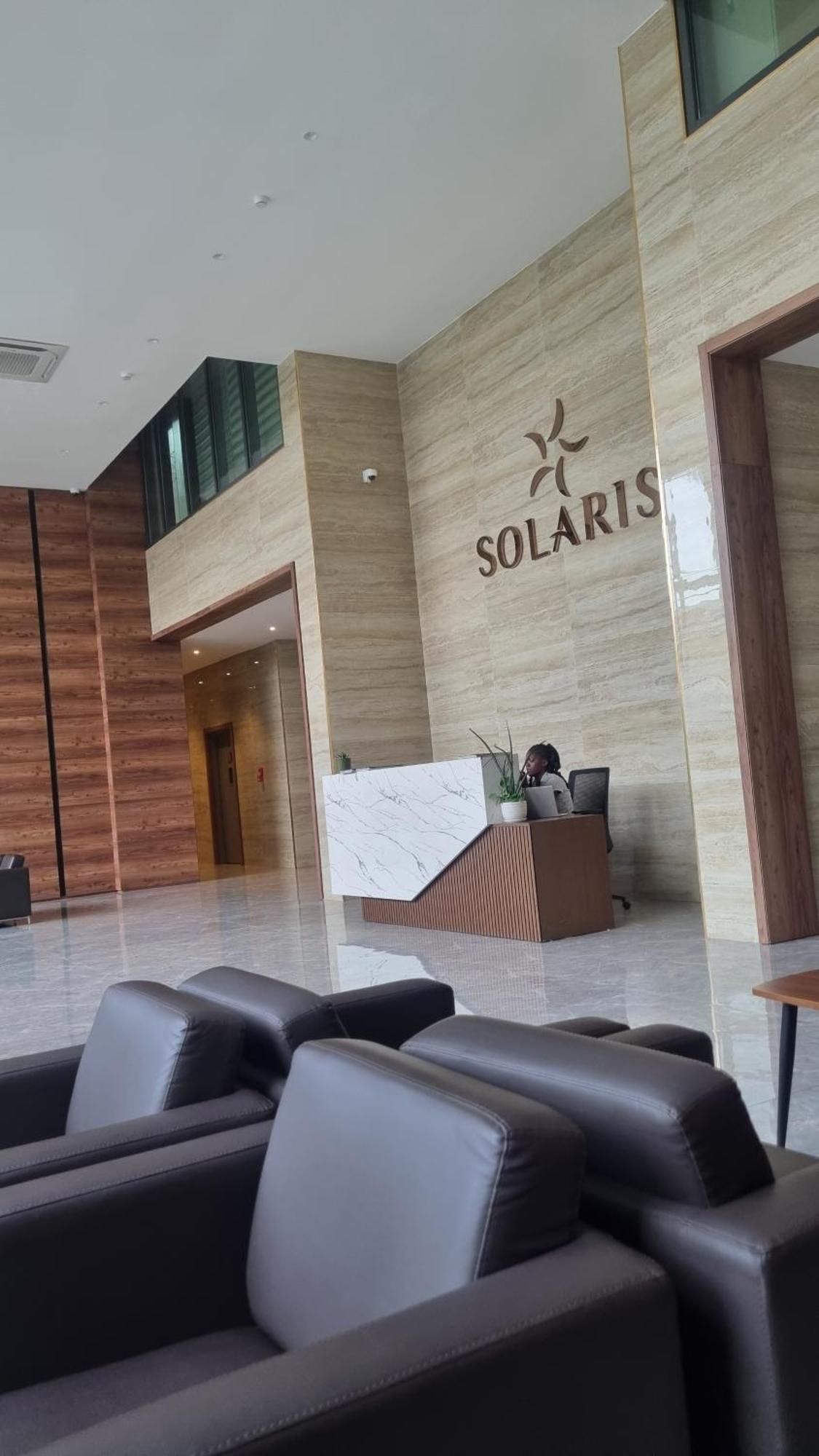 Solaris Apartments Luxury By Cozy Accra Exterior photo